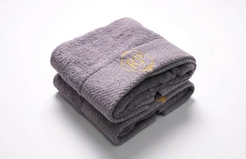 מגבת פנדה 600 ג' למטר דגם רקמה אפור