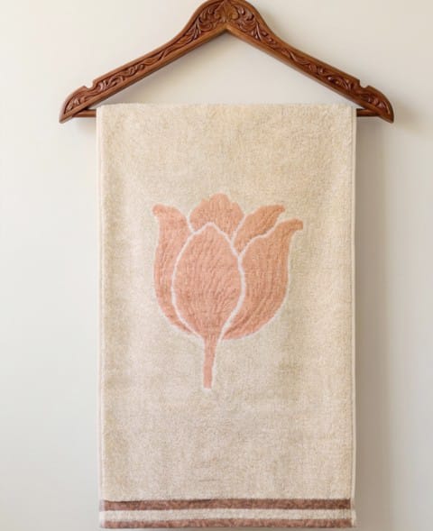 מגבת פנדה 600 ג' למטר דגם פרח כתום